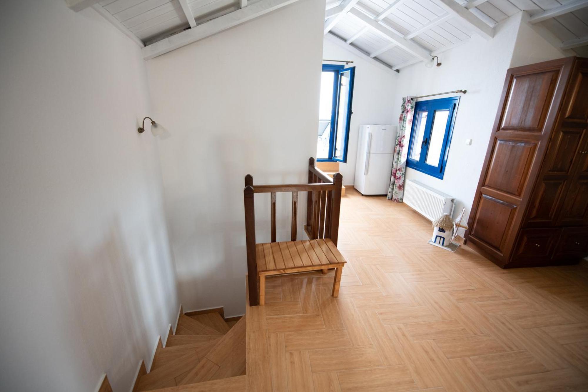 Villa Evmenia Panoramic View & Sea Front Apartments 斯科派洛斯 外观 照片