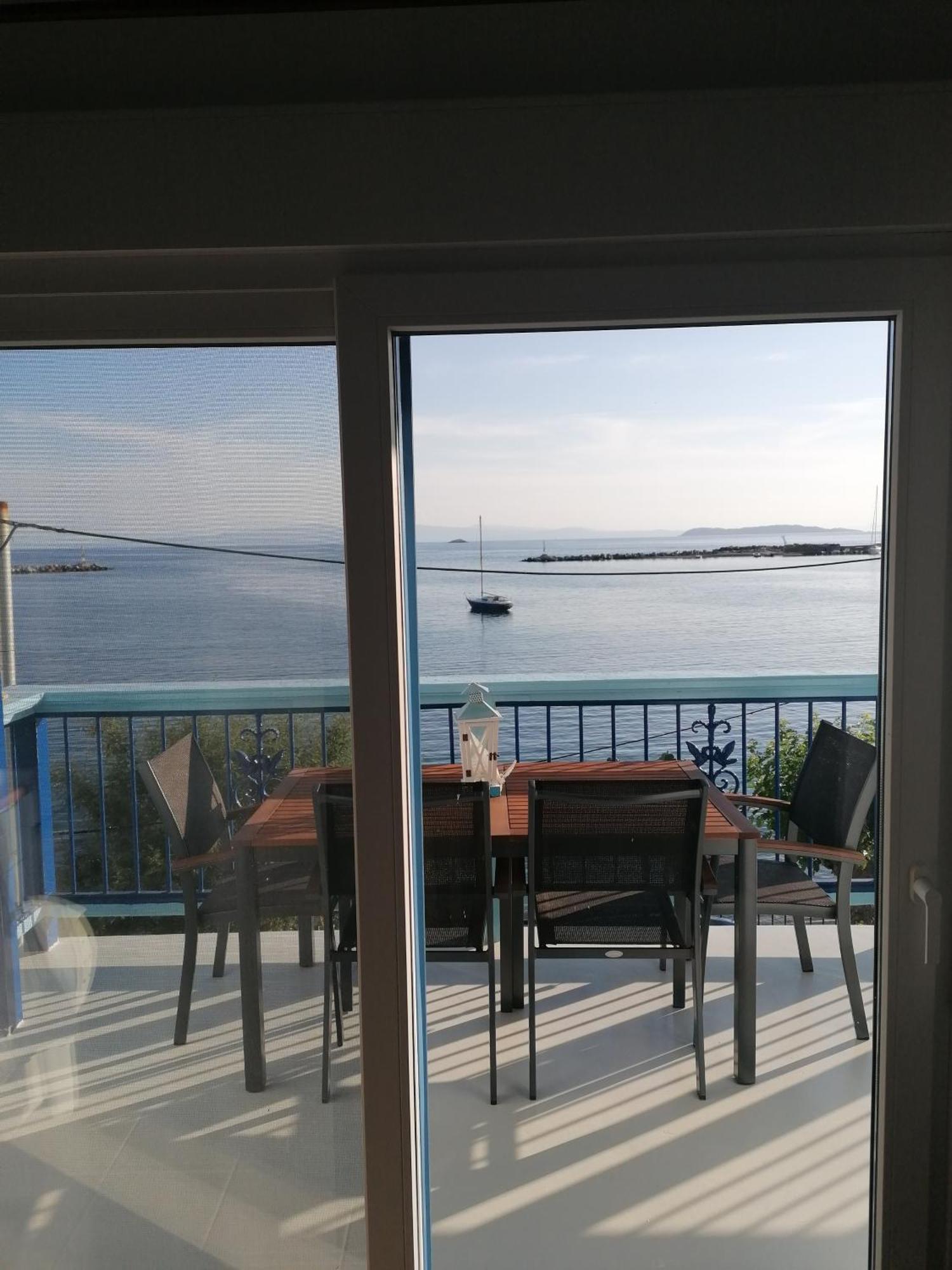 Villa Evmenia Panoramic View & Sea Front Apartments 斯科派洛斯 外观 照片